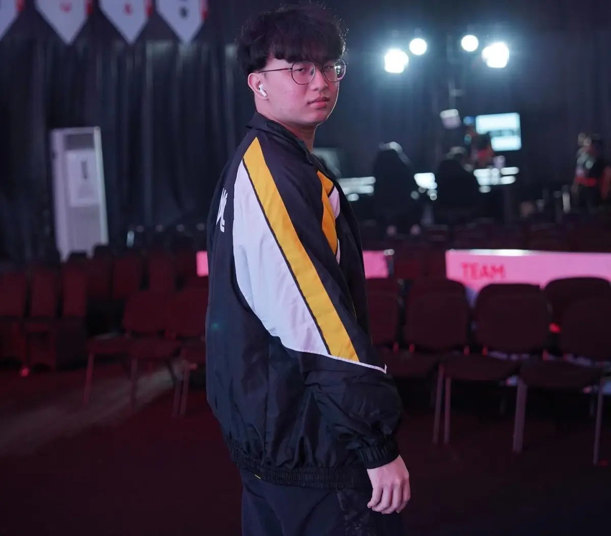 4 Tips Menjadi Goldlaner Immortal Ala Fnatic ONIC CW, Panduan Lengkap dari Draft hingga Late Game