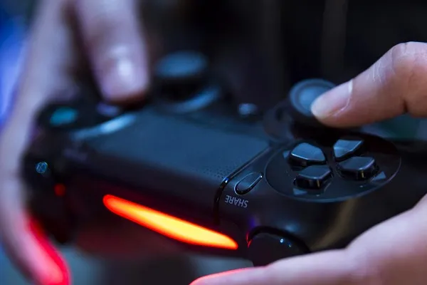 Rilis 2020, Playstation 5 Mengenakan Kontroler Haptic Feedback – JAGATGAME.ID