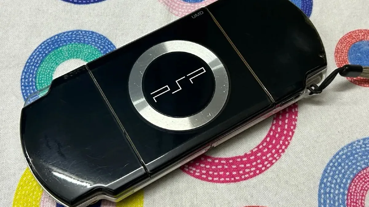 Sony Dirumorkan Bikin PSP Baru, Pandai Main Game PS4?